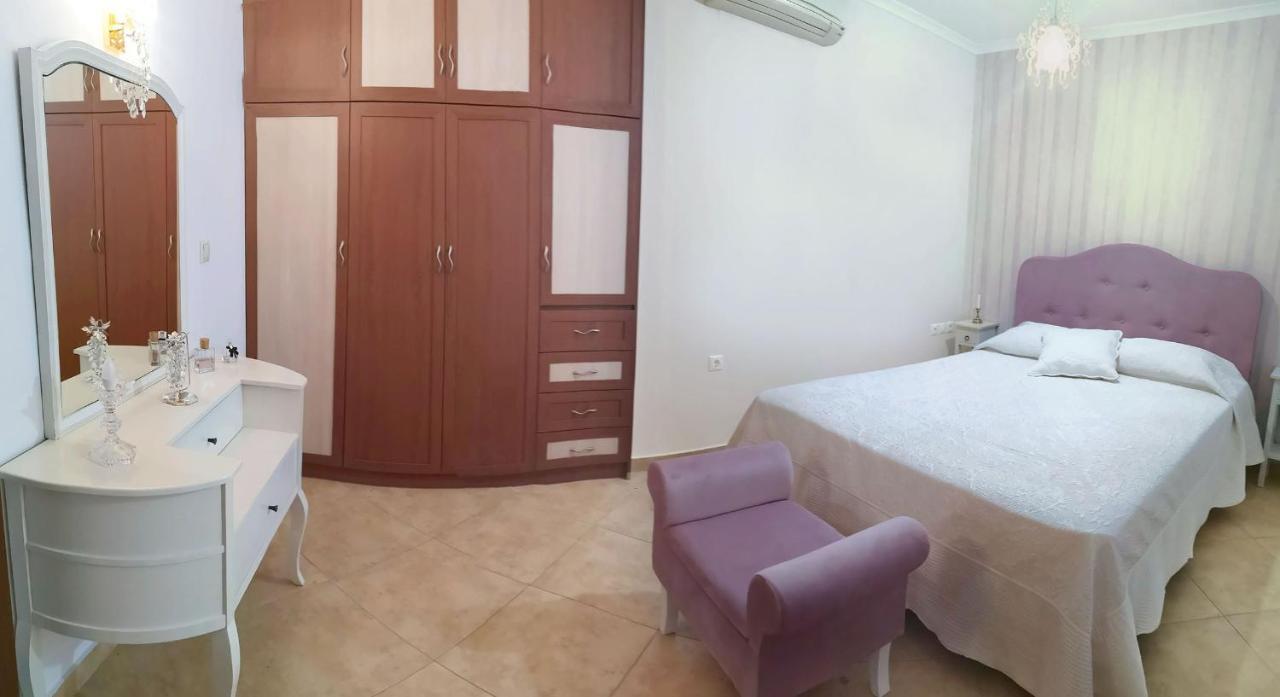 Pirofani Villa Apartments Apolpaina Exterior foto